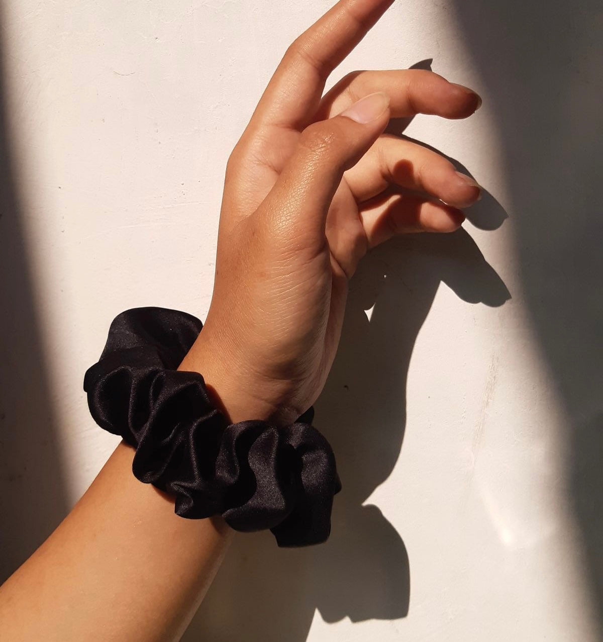 100% Silk Scrunchie