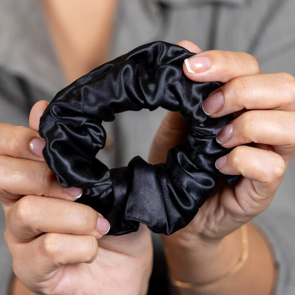 Set of 2 Silk Scrunchies